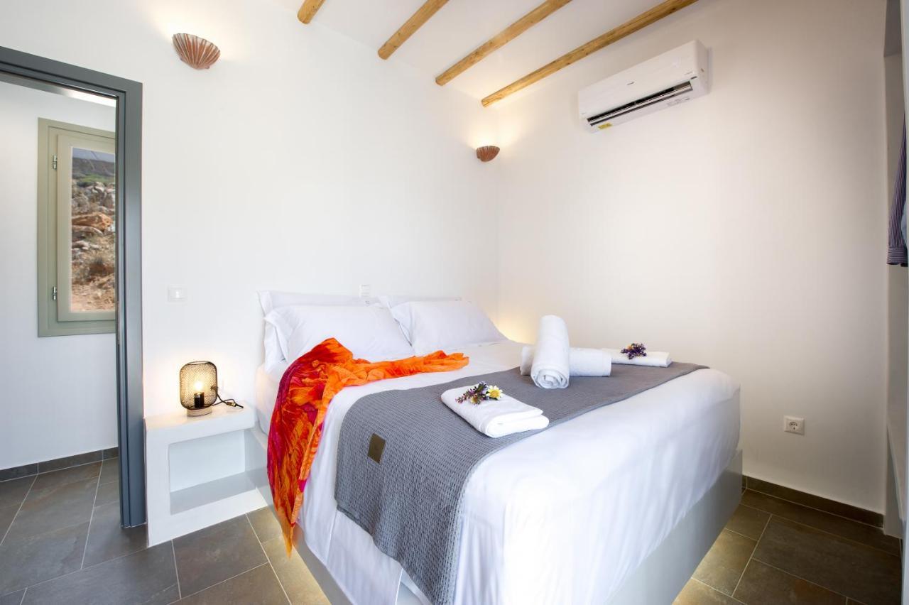 Droufakos' Home, Lux Seafront Apartment W. View Cherronisos  Exterior photo